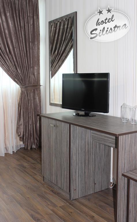 Family Hotel סיליסטרה מראה חיצוני תמונה