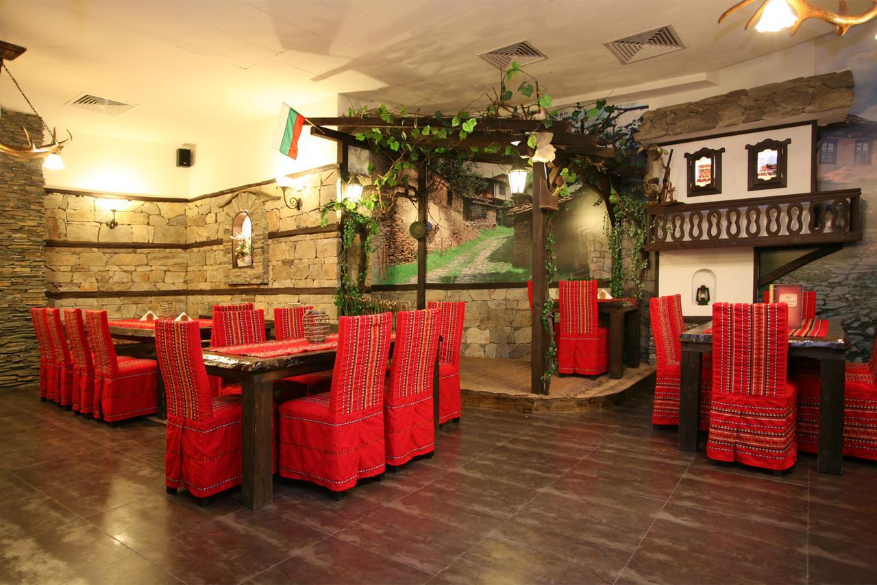 Family Hotel סיליסטרה חדר תמונה